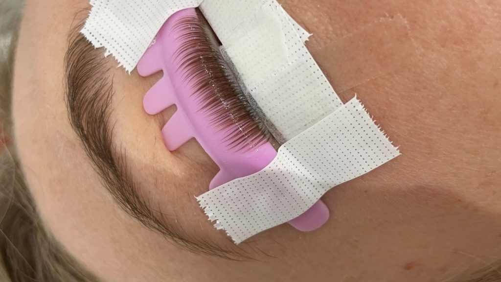 When a Lash Lift Goes Wrong: How We Fix and Repair Damaged Lashes in Brisbane